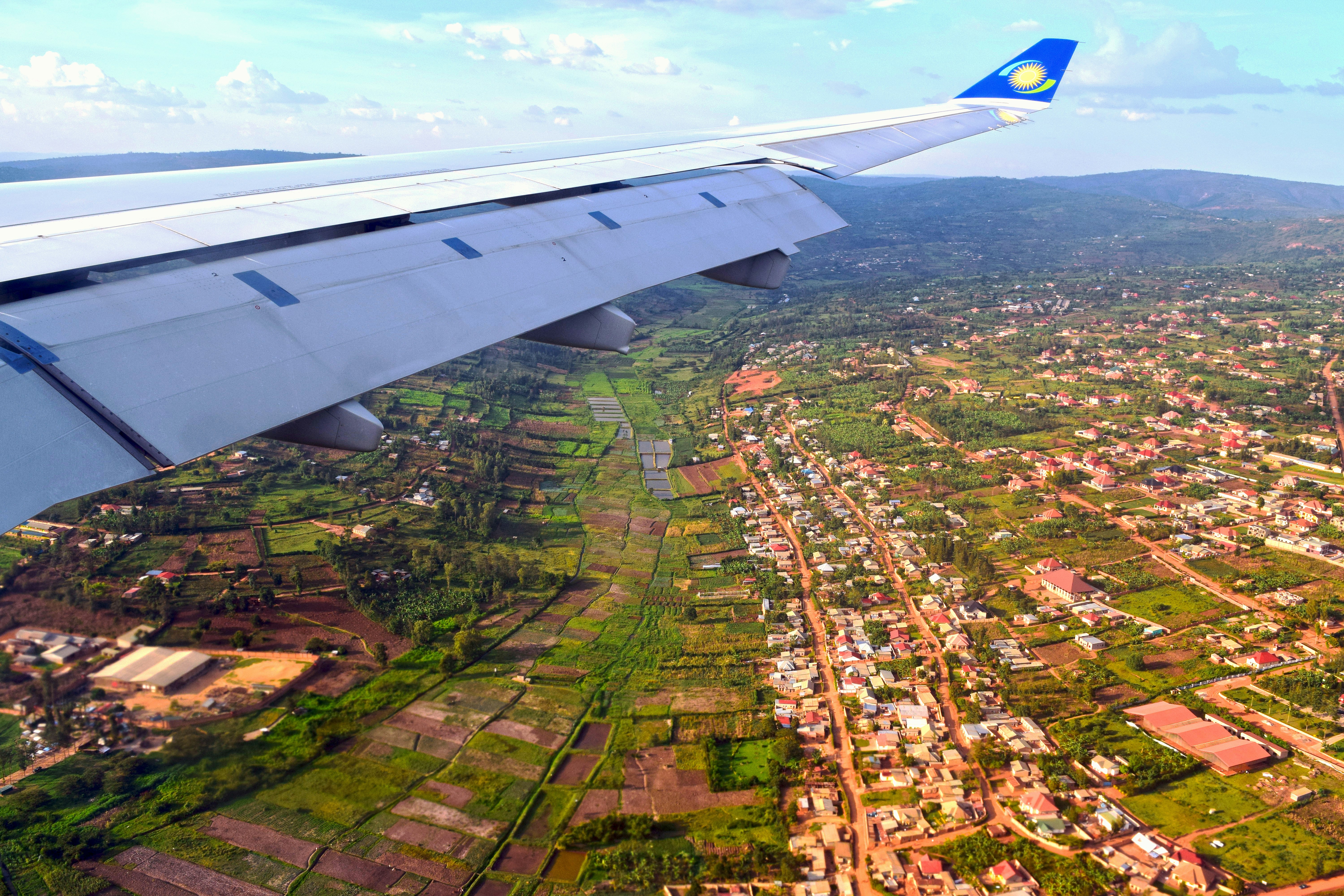 Vue panoramique sur la ville de Kigali au coucher du soleil